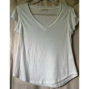 We the free, free people v-neck tshirt size x-small